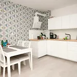 Apartment 28
