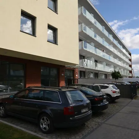 28 Apartment *
