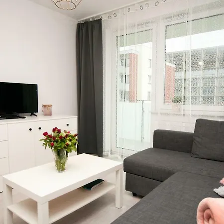 Apartment 28